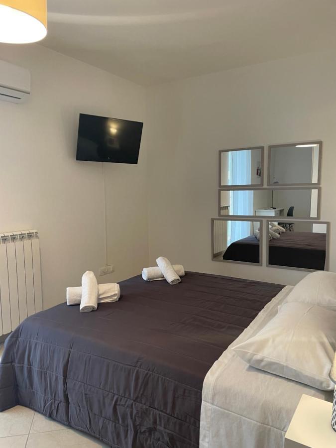 La Dimora Dei Sogni Apartment Месане Екстериор снимка