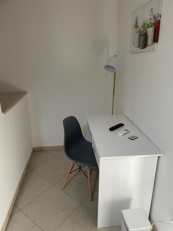 La Dimora Dei Sogni Apartment Месане Екстериор снимка